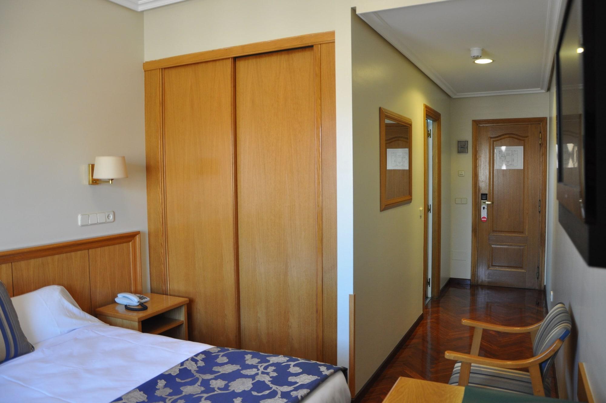 Hotel Crunia I La Corogne Extérieur photo