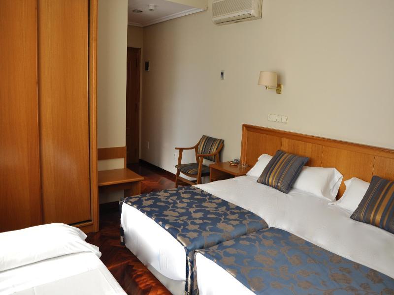 Hotel Crunia I La Corogne Extérieur photo