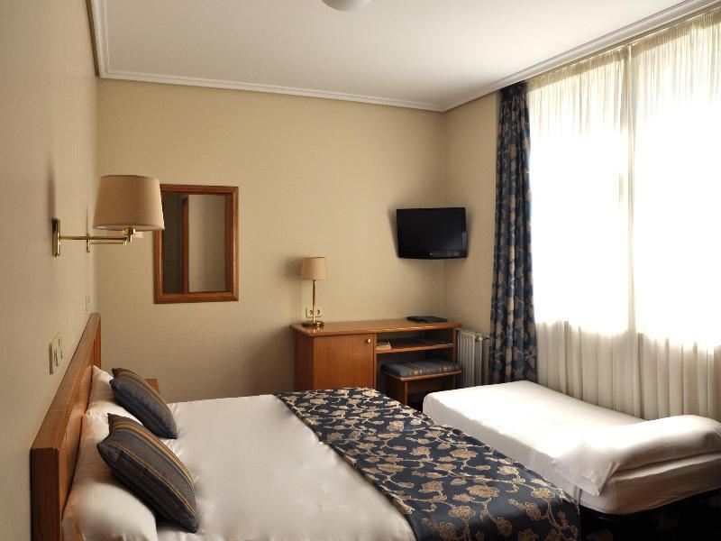 Hotel Crunia I La Corogne Extérieur photo